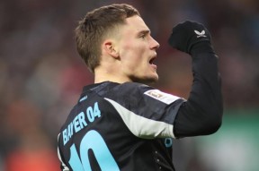 爱游戏体育平台-关于里程碑夜！勒沃库森完成体检，欧联关键时刻刷纪录，球迷炸锅，年轻球员得到机会的信息