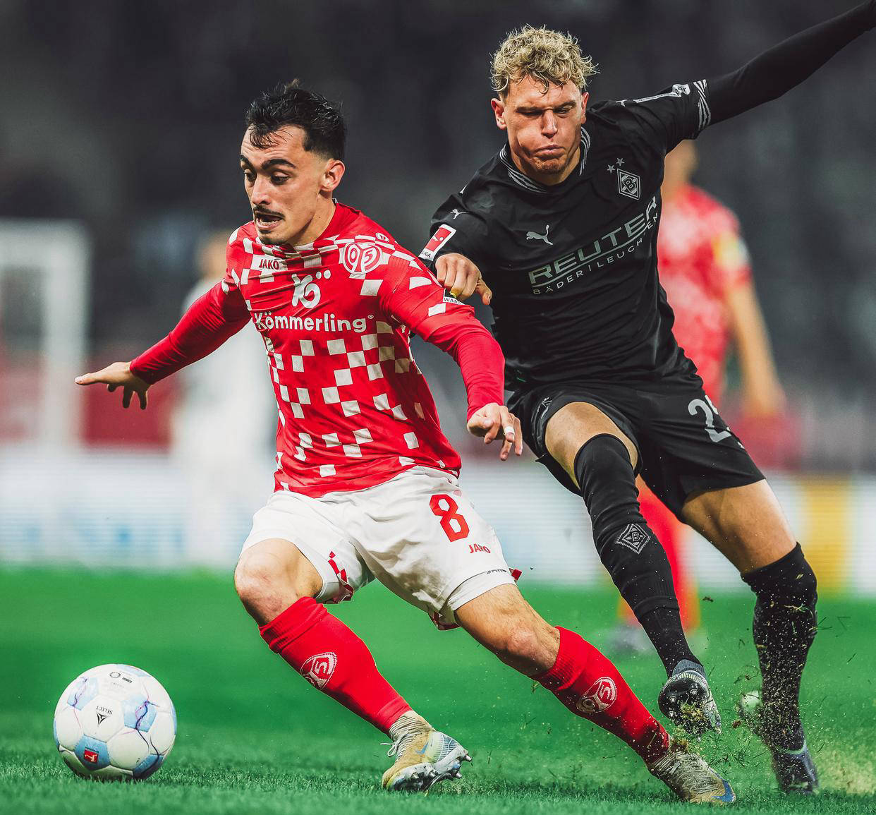 关于门兴格拉德巴赫迎亚冠关键赛，清晨临场应变，质疑声仍在，高层口径保持一致的信息