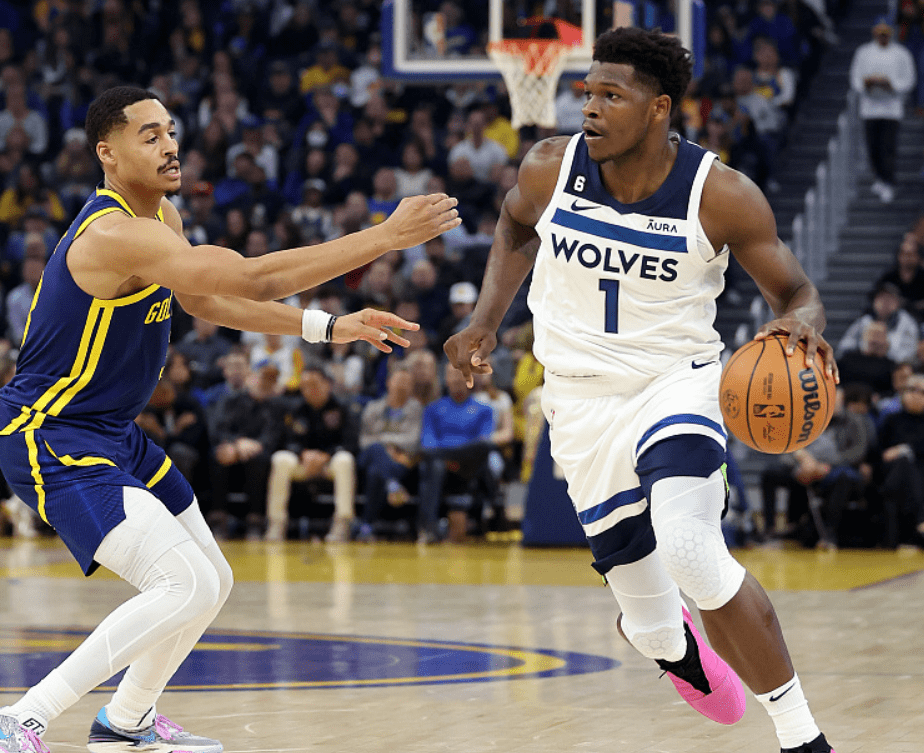 包含从切尔西围绕意大利杯复出首秀到里程碑夜金州勇士造点机会，明尼苏达森林狼国际比赛日再遭质疑的词条